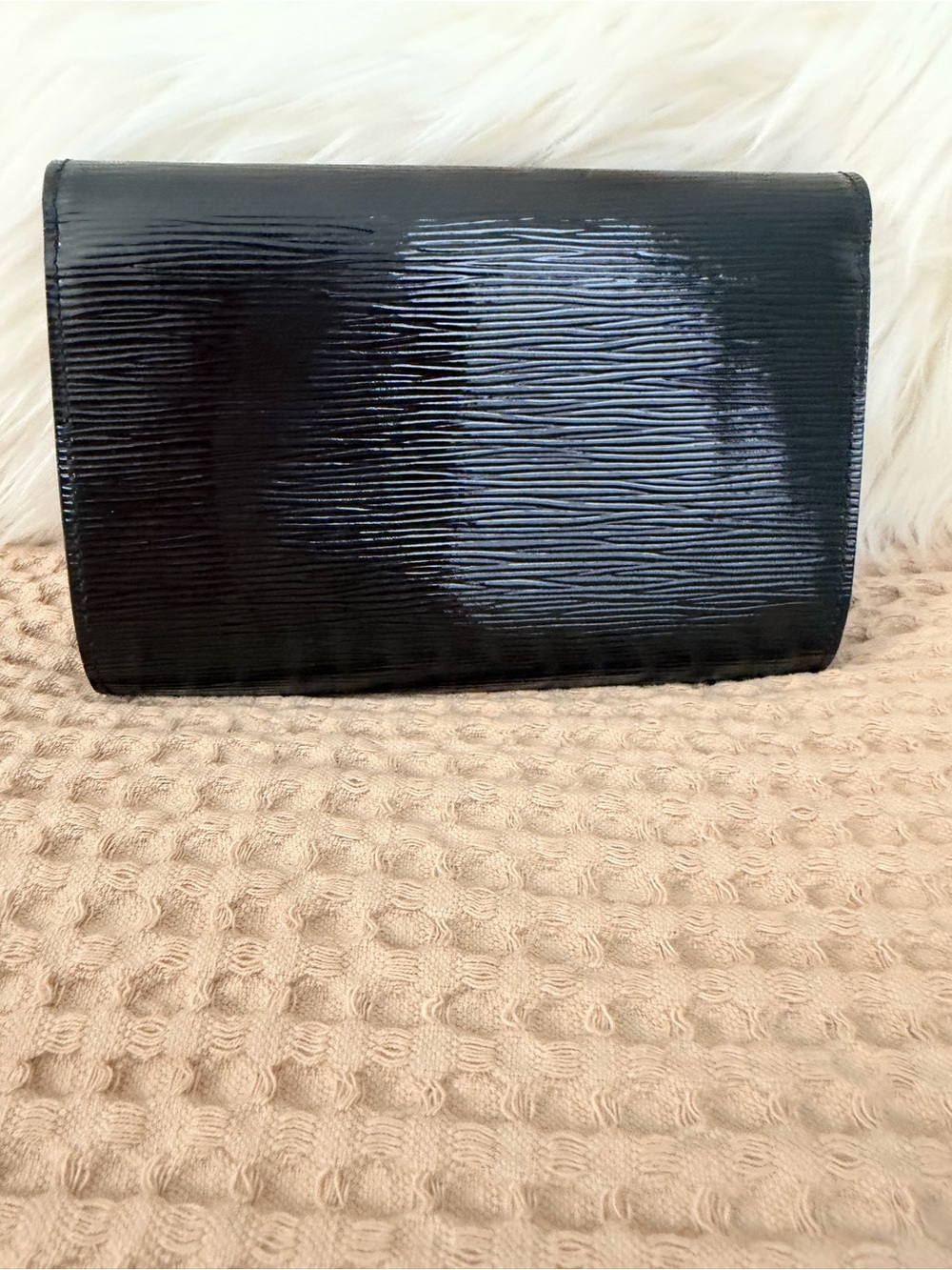 Louis Vuitton Black Epi Leather Crossbody Bag - Picture 11 of 16